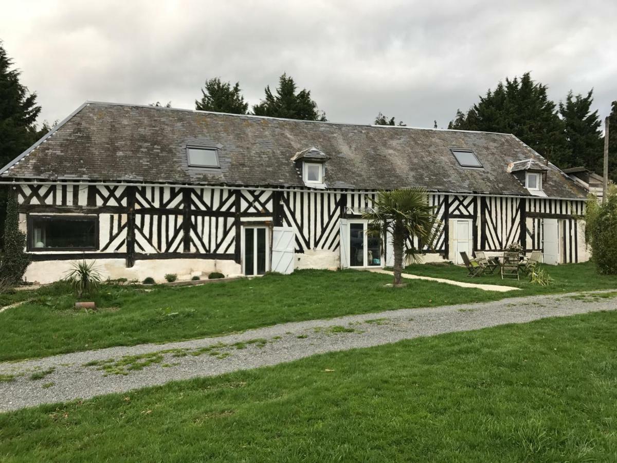 Gite Le Bonheur Est Dans Le Pre Saint-Pierre-Des-Ifs  Exterior photo