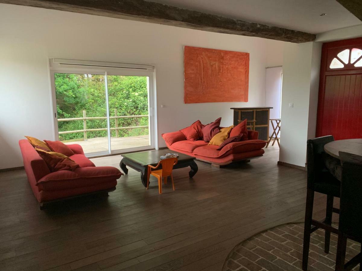 Gite Le Bonheur Est Dans Le Pre Saint-Pierre-Des-Ifs  Exterior photo